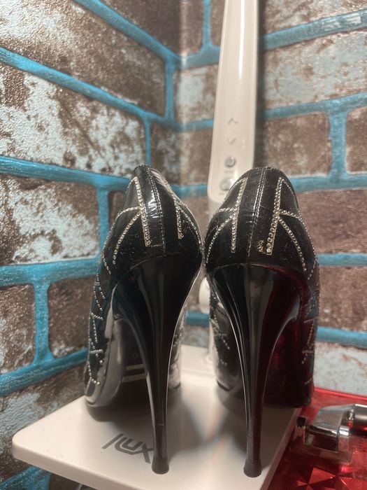 Туфли брендовые черные