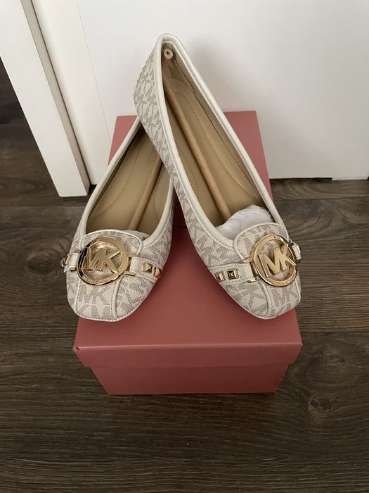 Balerini Michael Kors, marime US 5 (35-35,5), crem