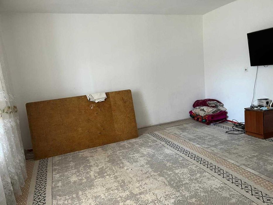 Үй сатылады . 4 бөлмелі