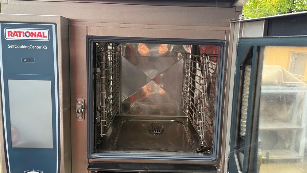 Cuptor gastro RATIONAL SelfCookingCenter XS 6 tavi + hota condensare