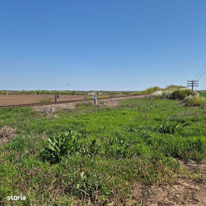 GRADISTEA - Sat Sitaru, teren agricol 11.961mp, ideal investitie