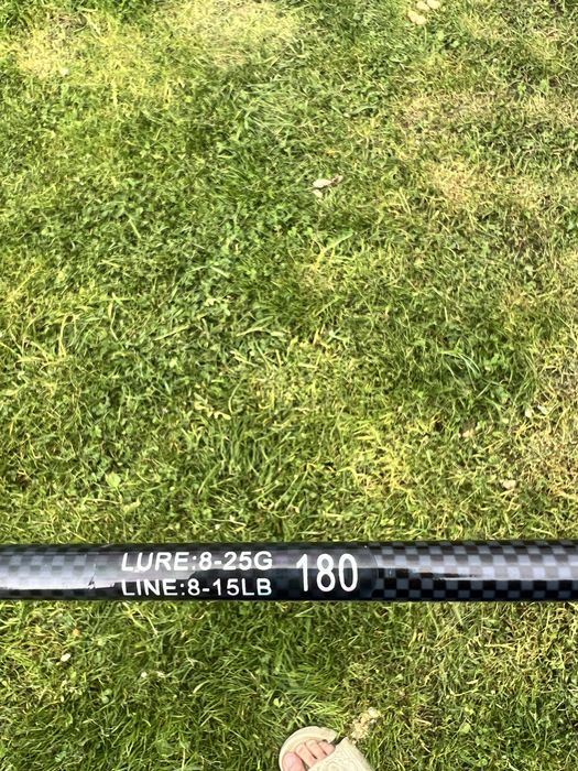 Set spinning 1.80m 8-25g + mulinetă 3000 nouă