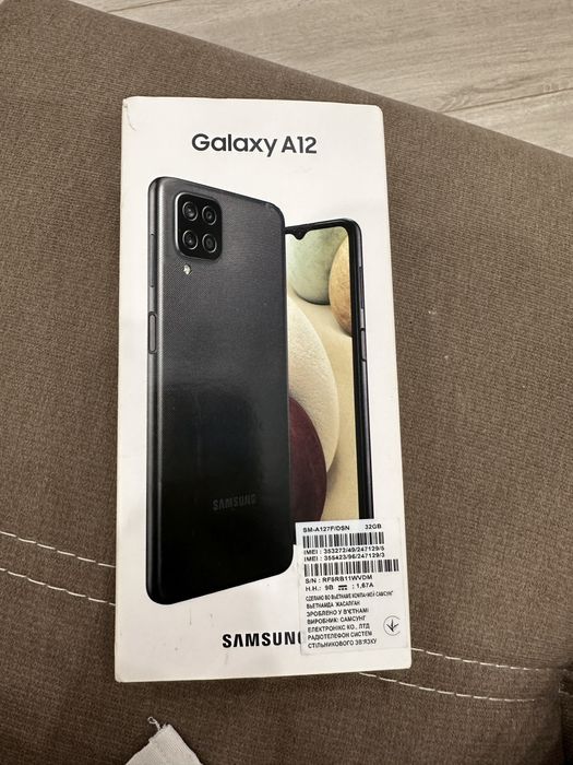 Продам телефон Samsung Galaxy A12