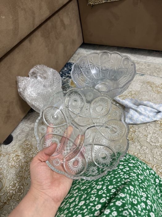 Отдам даром все посуды