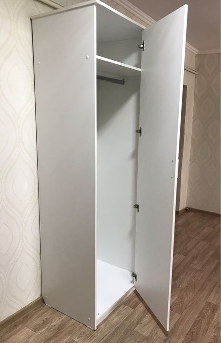 Шкаф платяной,лдсп.