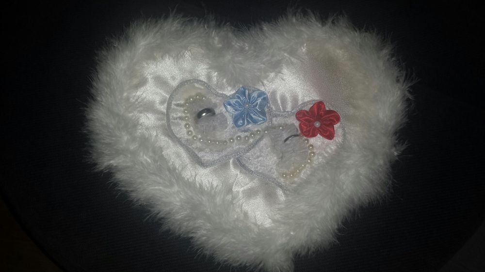 Две поставки за халки