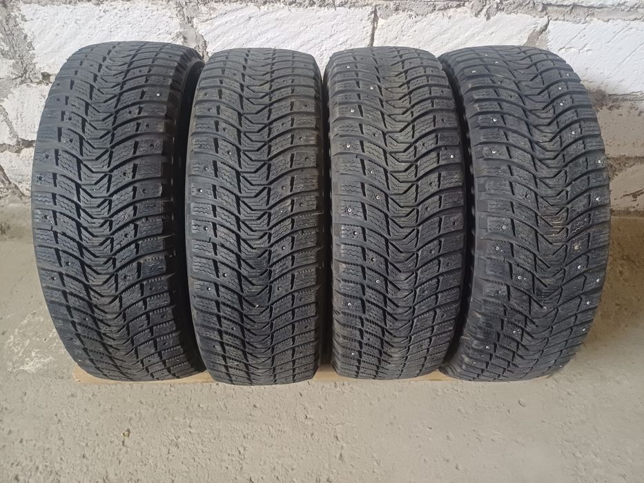 Продам зимние шины R16