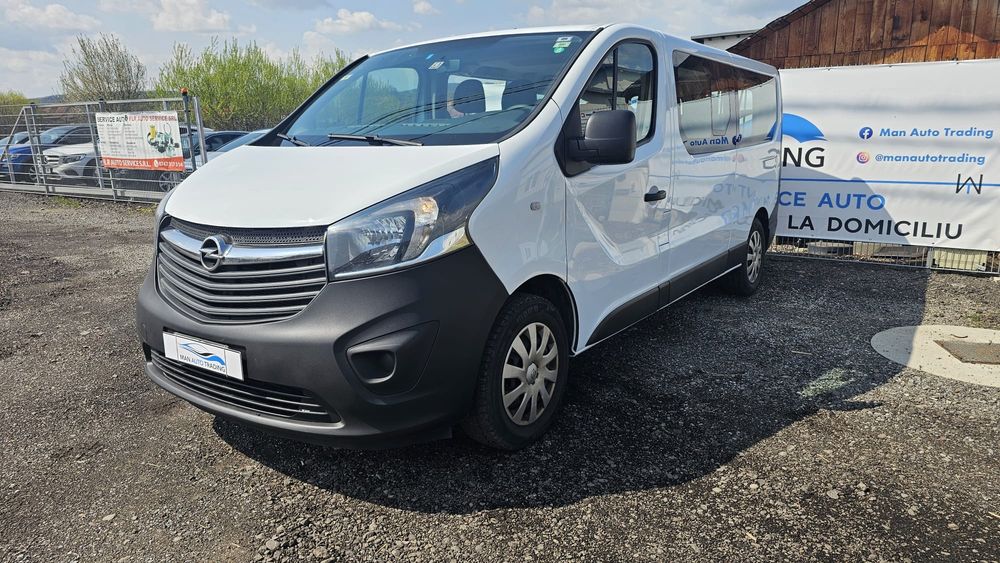 Opel Vivaro 1.6 D 140 cp 9 locuri model lung