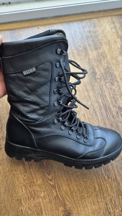 Продам Берцы Bizon