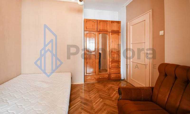 Двустаен апартамент под наем в Центъра