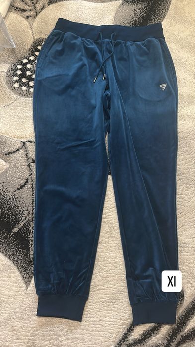 Панталони дънки и пола guess