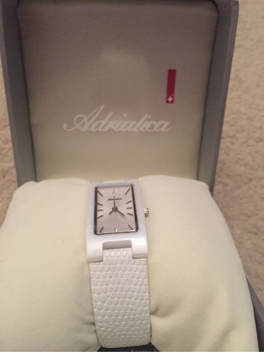 Часы DKNY, Dolce Gabbana