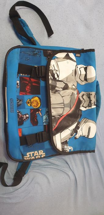 Vand ghiozdan de școală star wars .