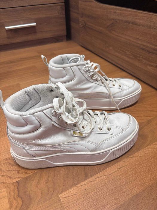 Дамски маратонки PUMA, размер 39