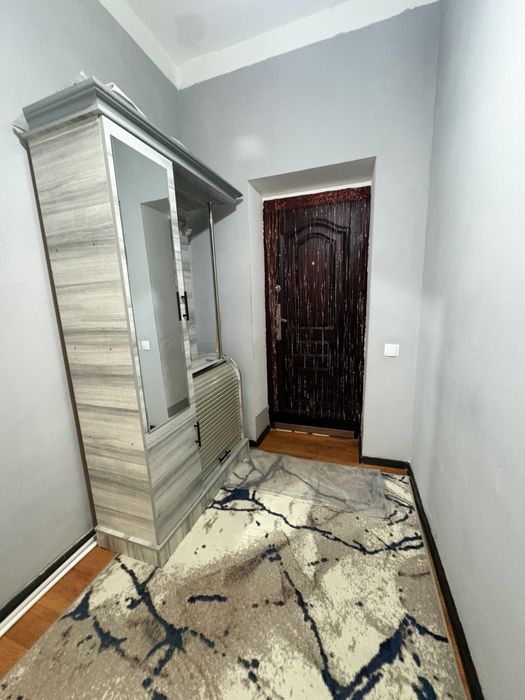 Продается 2-комнатная квартира