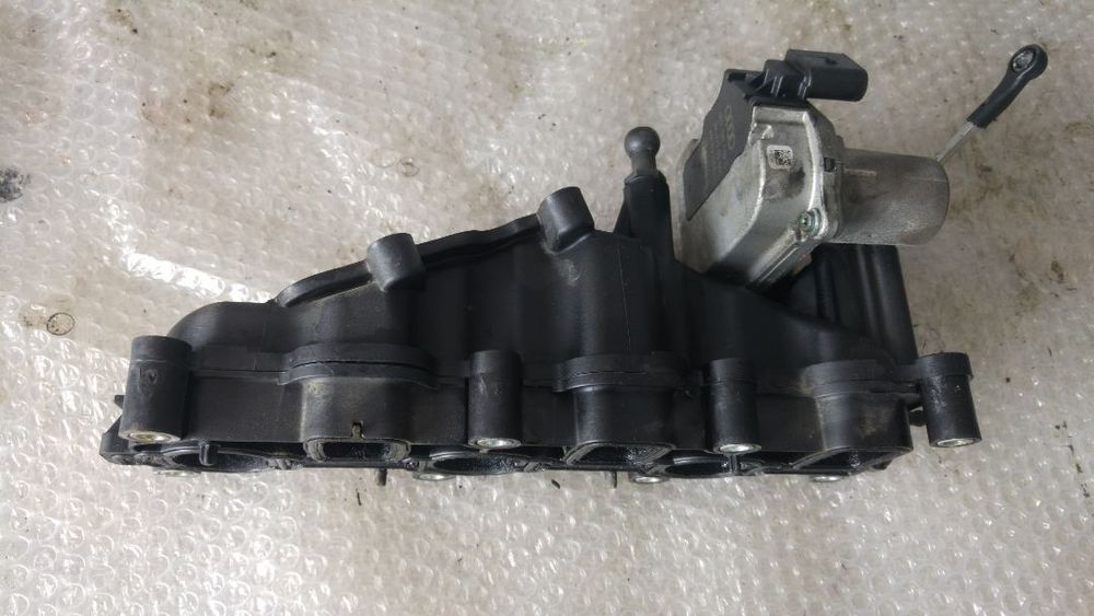 galerie admisie cu clapete si motoras audi a6 4f c6 3.0 tdi  2006 059129712t  059129096d