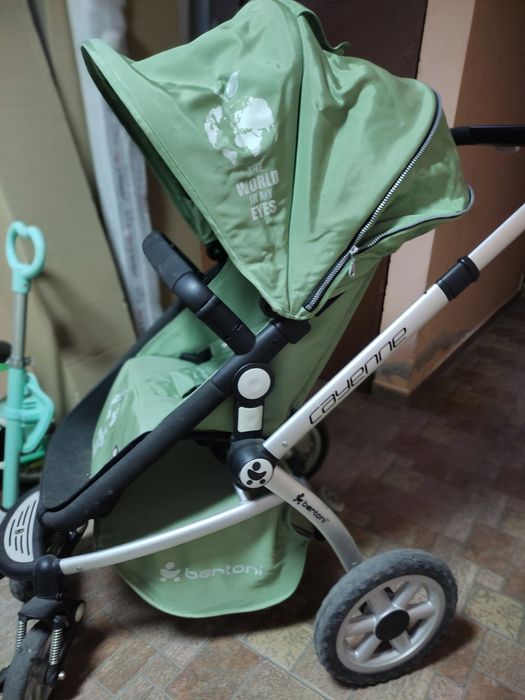 Детска количка Bertoni