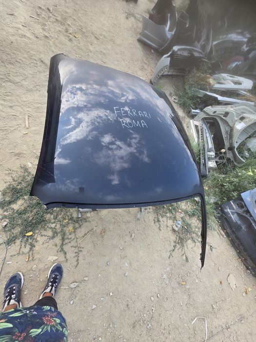 Ferrari Roma Roof таван