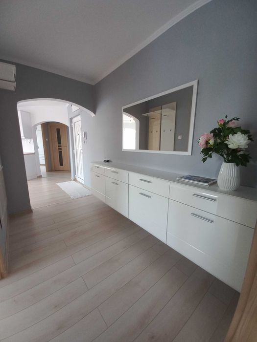 Apartament de vanzare in Salonta, cu 4 camere, situat in zona garii