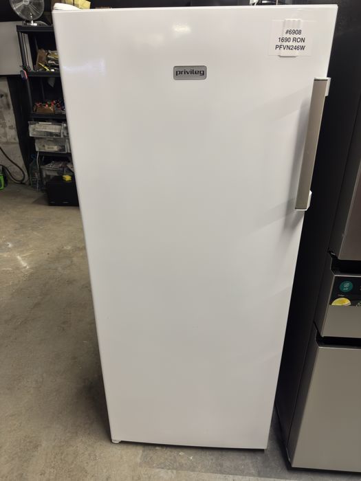 Congelator vertical Privileg PFVN246W
