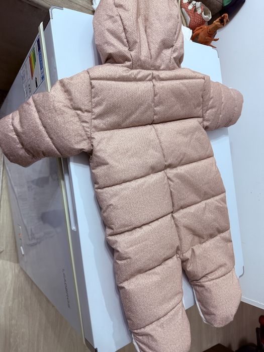 Продам детский комбинезон