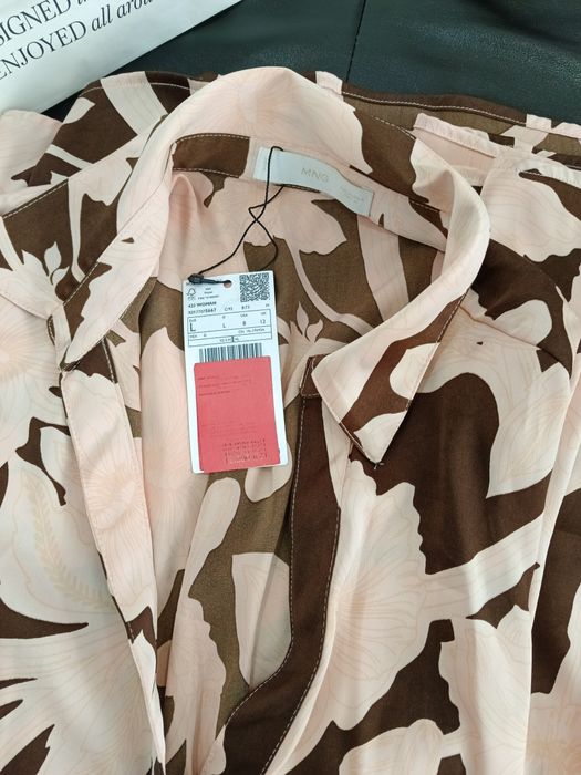 Новое атласное платье Mango