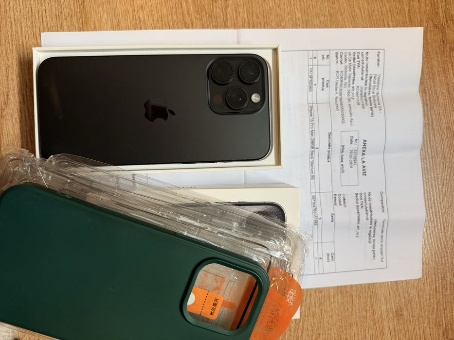 iPhone 15 pro max 256gb  inca in garantie full box, folii si husa