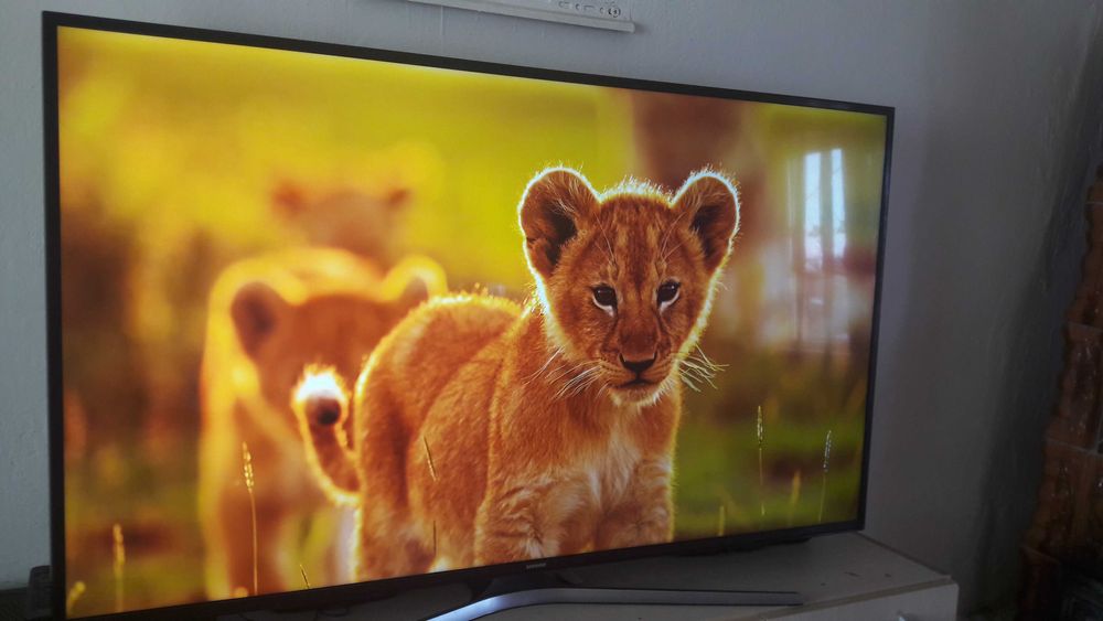 samsung smart tv 4k 139 cm