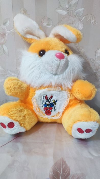 Зайка 25 см сидя.