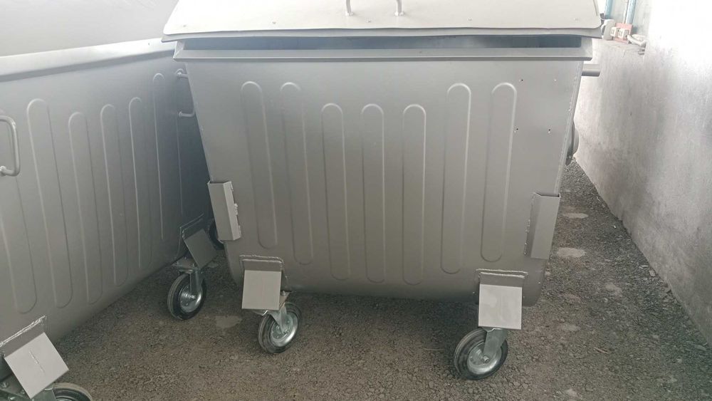 Контейнер металлический 1100л