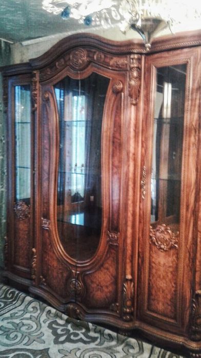 Шкаф гостиная