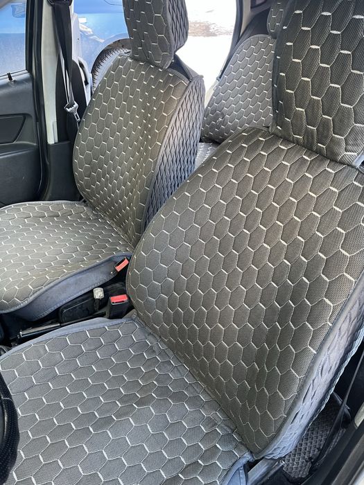 Авто чехлы комплект