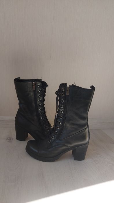 Дамски боти естествена кожа