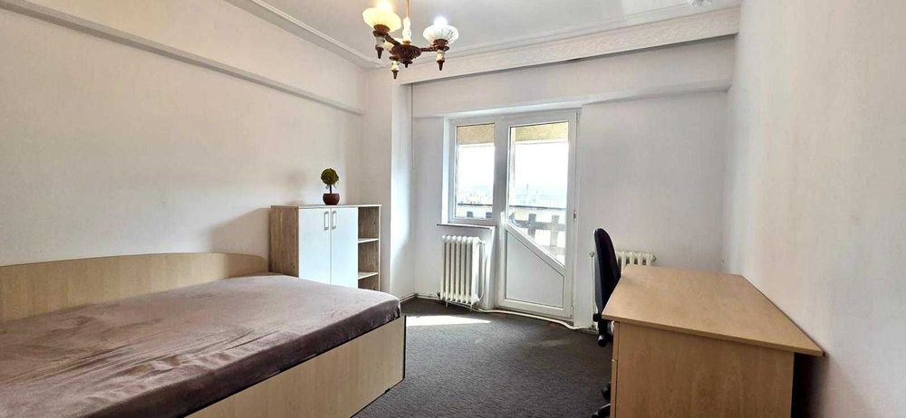 PROPRIETAR – 3 camere | 2 bai | Sf. Lazar – Centru Civic | balcon 15 mp | centrala proprie