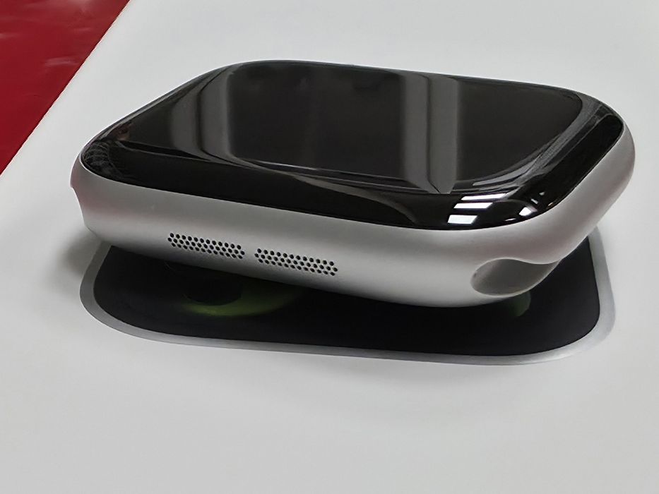 КАТО НОВ 46mm Apple watch 11 BT Гаранция Технополис 2028г. Silver Purple