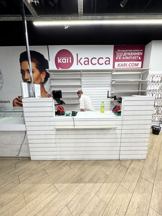 Продается кассовая зона