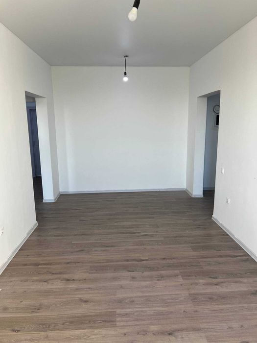3 xonali (76 m2) kvartira arendaga beriladi