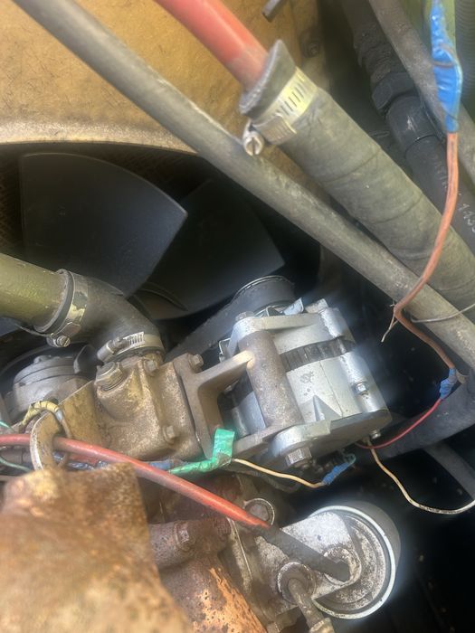 Продам двигатель cammins 6bt