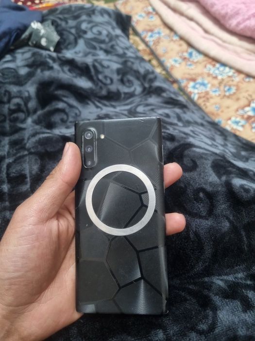 Samsung note 10 (12/256)gb