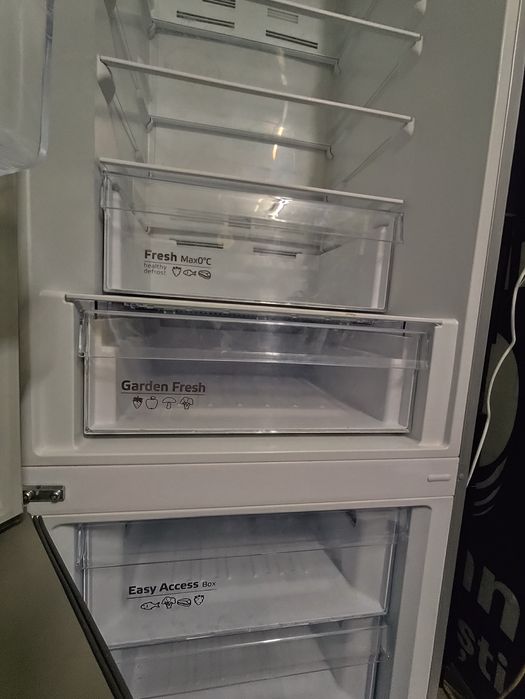 Combina frigorifica Arctic in stare bună