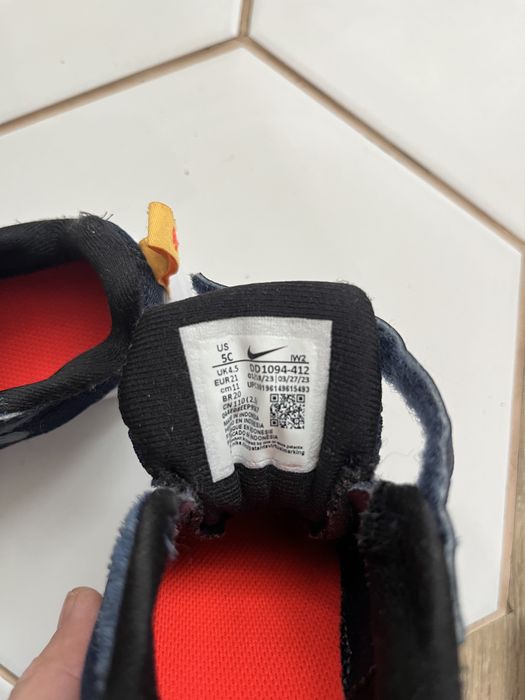 Маратонки Nike 21 номер