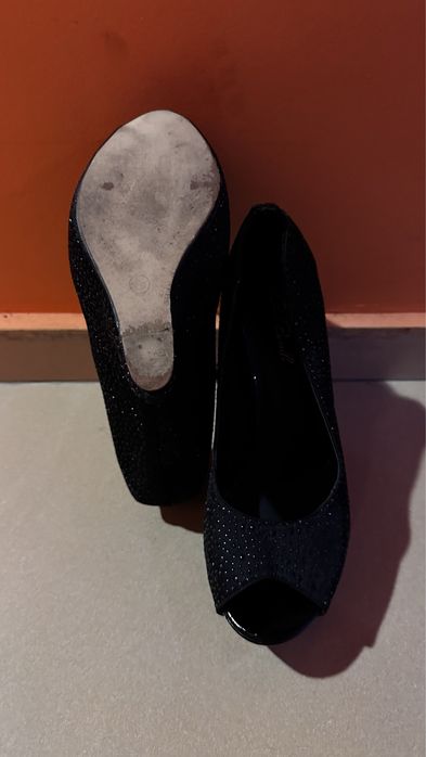 Официални обувки