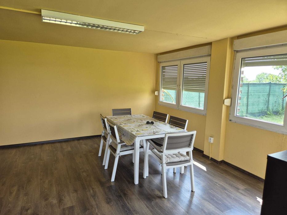 Cabana construita din 2 containere 32 mp + terasa 21 mp. Doar 19,900 !