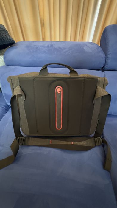 Geanta Laptop Alienware
