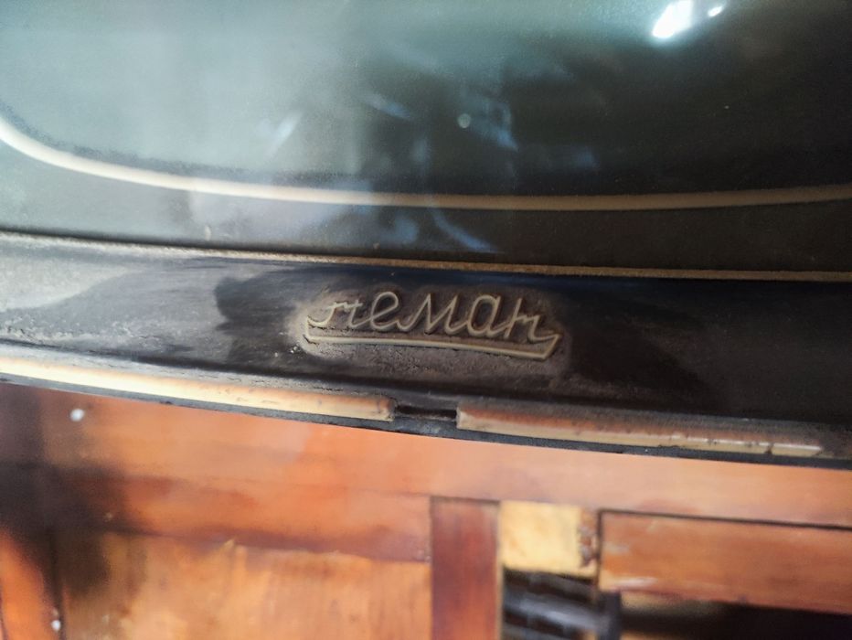 Телевизор Неман 1959 года