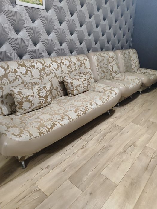 Продаю.          .