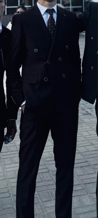 Кастюм хорошем состояние