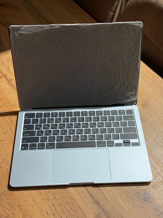 НОВЫЙ! Macbook Air M4 16/256