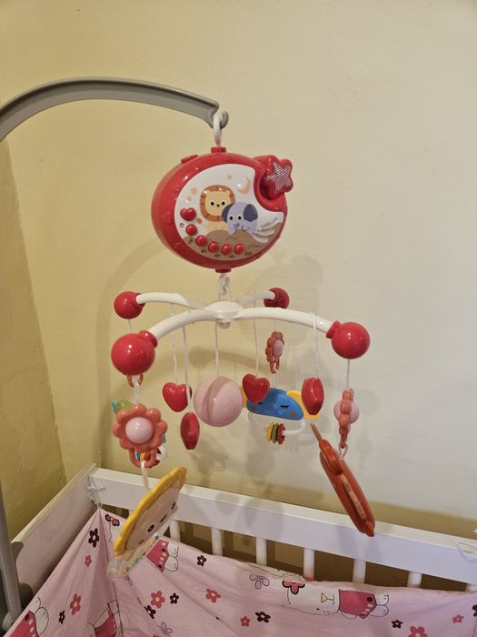 Vand carusel electric de patut bebe