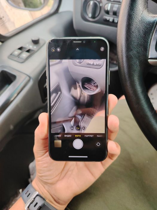 IPhone 11 pro  Black 256